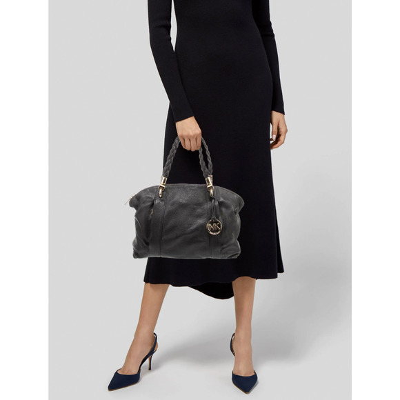 MICHAEL KORS ❤️ Black Leather Satchel Bag with MK Bag Charm - Picture 1 of 10